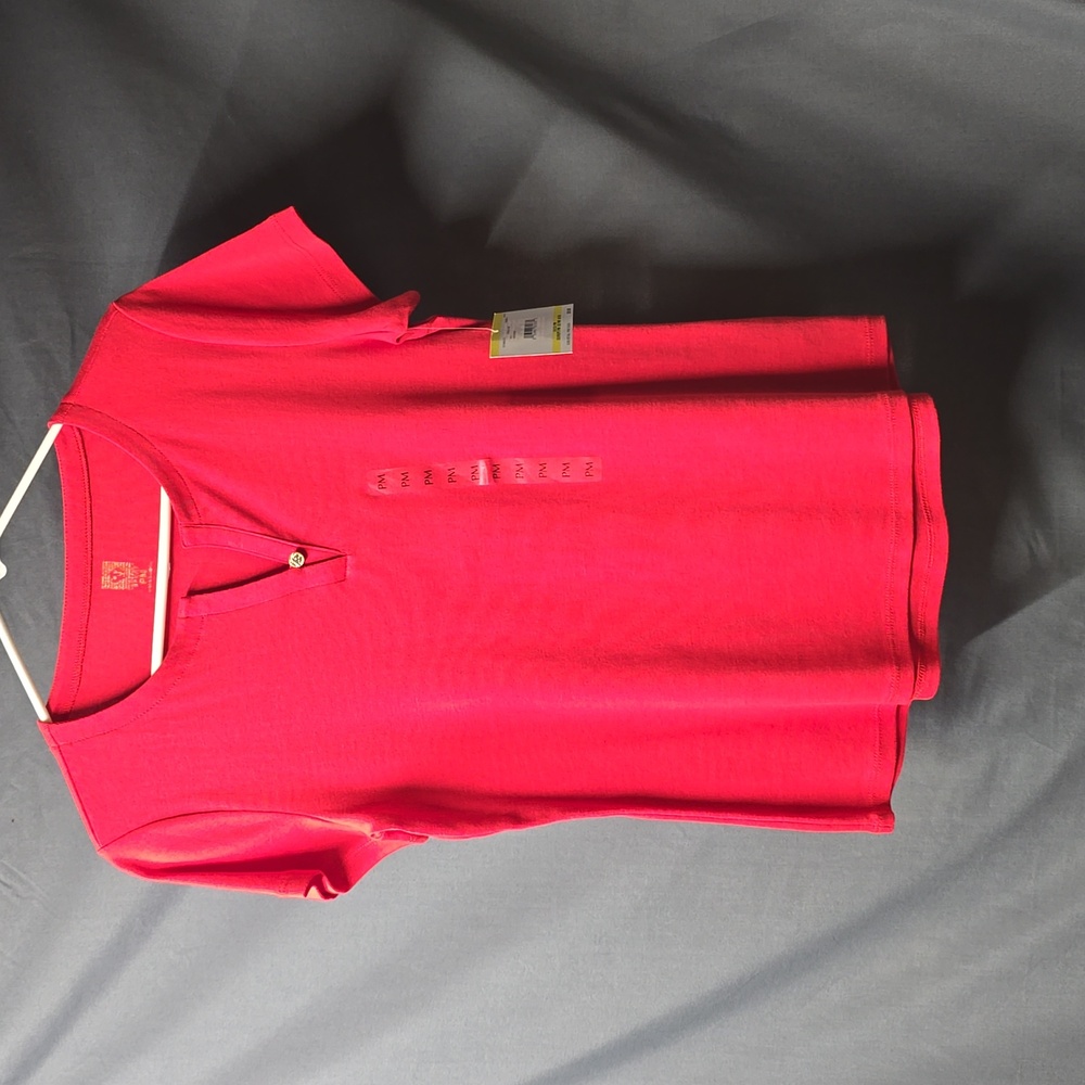 Anne Klein Sport Stretch Red V-neck Tee